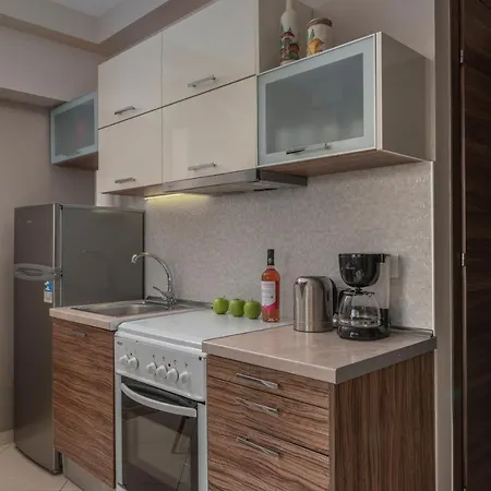 Antigonidon Square 4 Appartement *