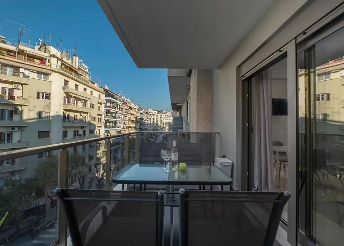Antigonidon Square 4 Apartament